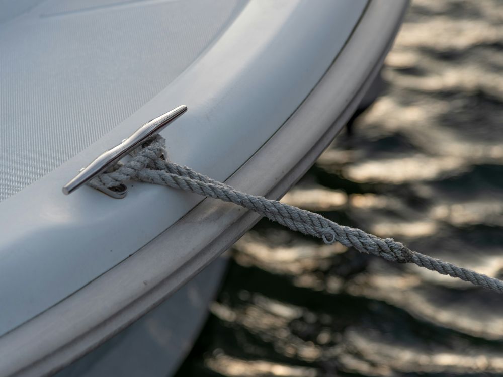 ENGINEER TALKS Ep.07: 316 Marine hardware Holdbarhed: Præcisionsstøbning, elektropolering og installation